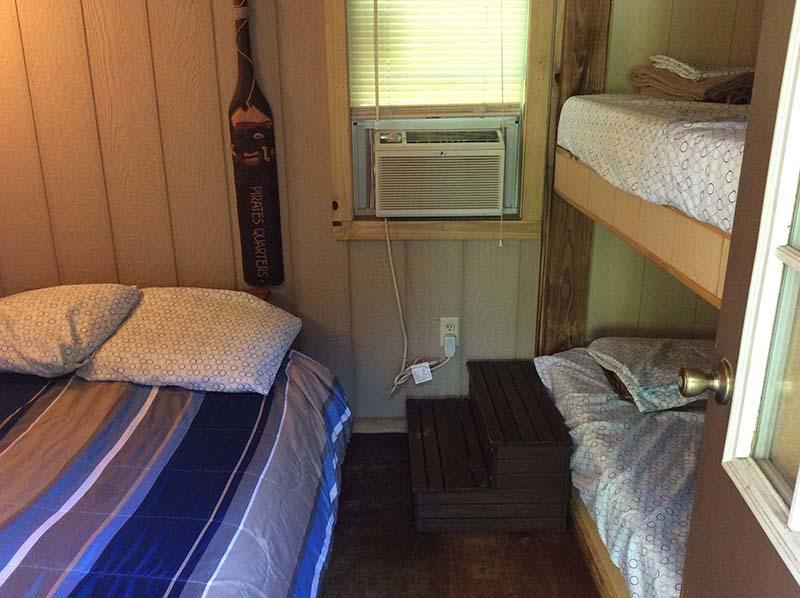 לינה וארוחת בוקר Isabel Berry Creek Cabins מראה חיצוני תמונה